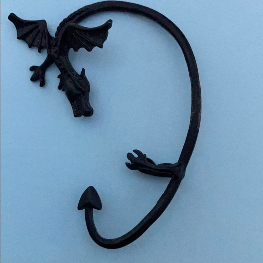 ear cuff